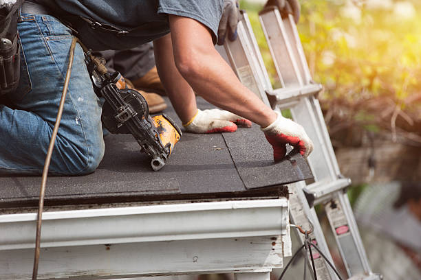 Best Emergency Roof Repair  in Manawa, WI